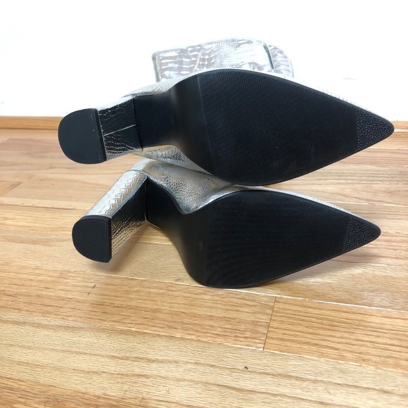 NEW Silver Knee High Croc Boots 4.33" Block Heel - Picture 8 of 9